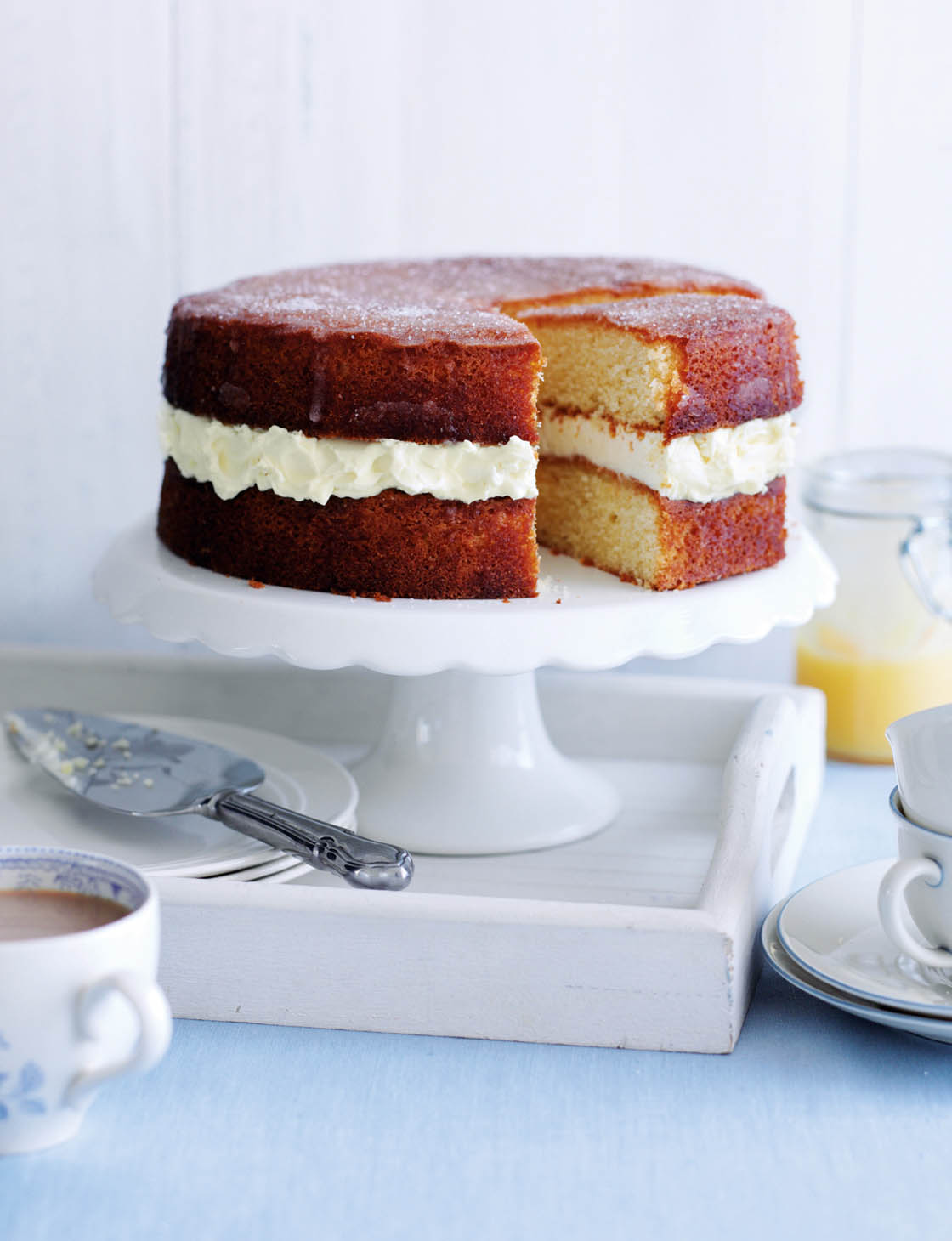 Lemon drizzle layer cake | Sainsbury`s Magazine